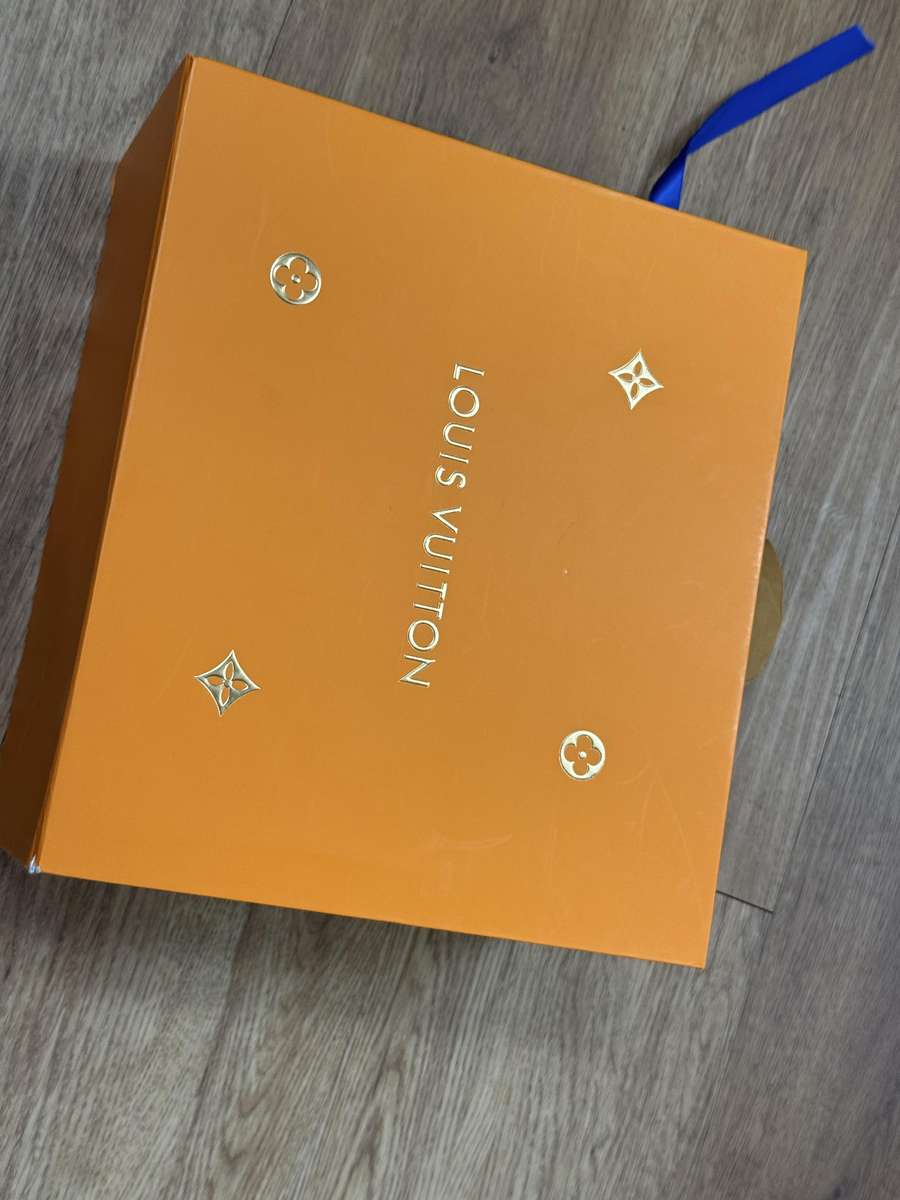 버버리 코튼 폴로 셔츠 사이즈 레플 쇼핑몰 관련 의류 이미지 88